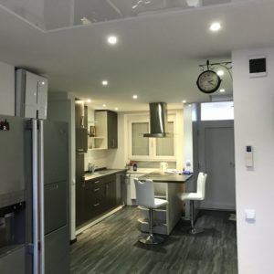 Exklusiv Wohnen über 2 Ebenen mit Dachterrasse und Sauna, 28327 Bremen